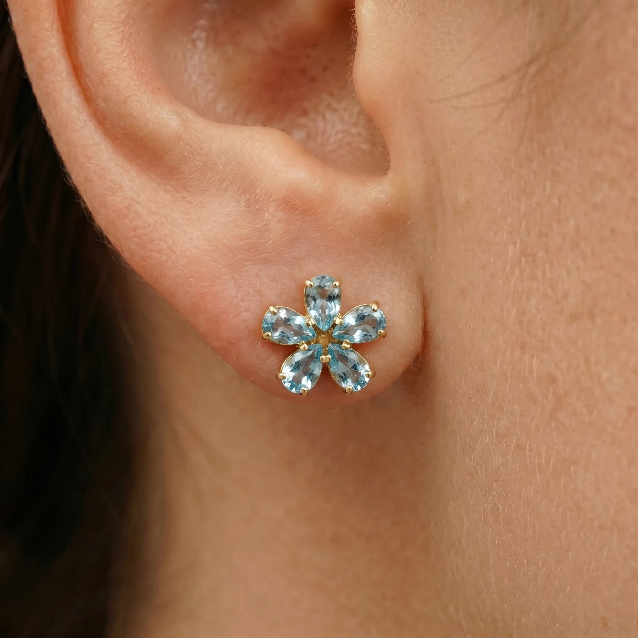 Boucles d'oreilles Or jaune et Aigues marines