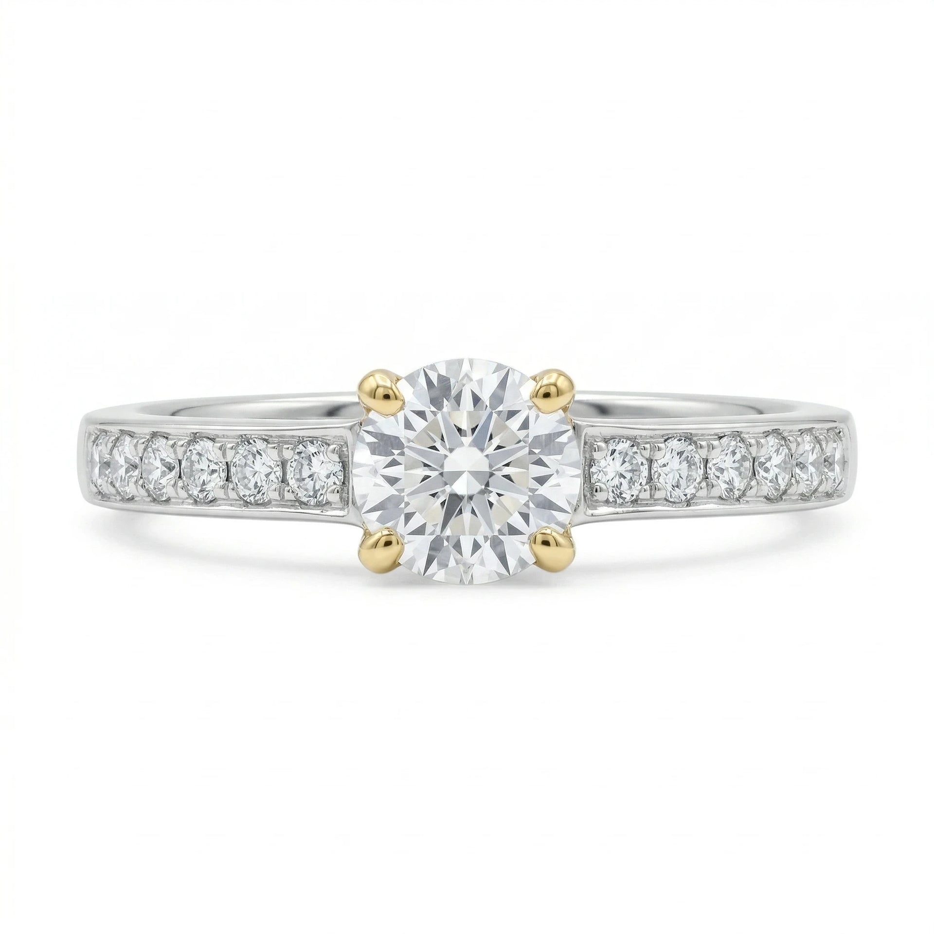 April by Bague or et Diamant