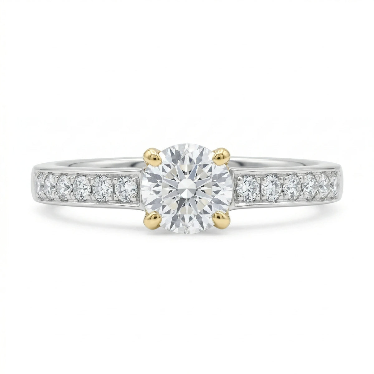 April by Bague or et Diamant