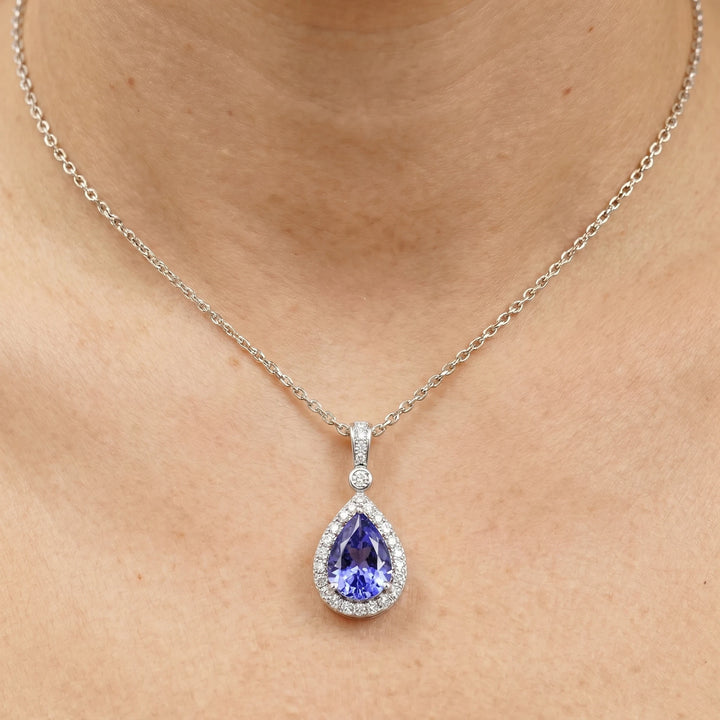 Collier Or blanc et Tanzanite