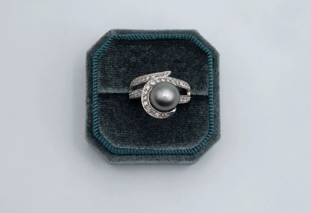Bague Or blanc et Perle de culture