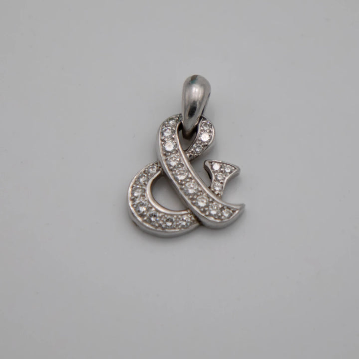 Van Cleef & Arpels Pendentif & Or blanc et Diamant pavage