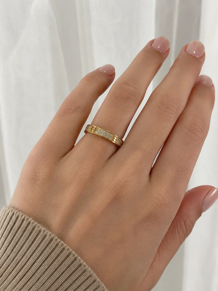 Cartier Bague Love or et Diamant pavage