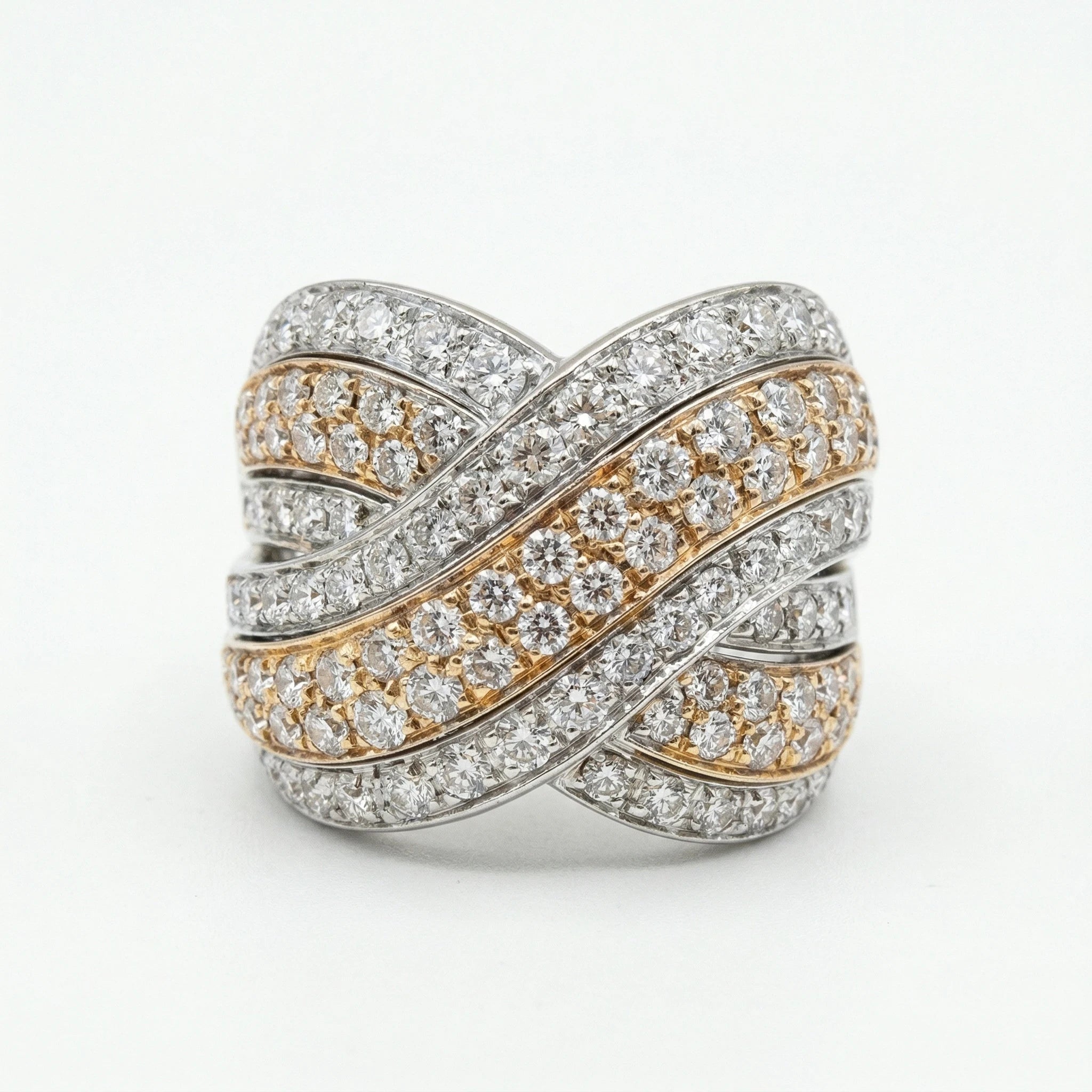 Bague Or jaune et Diamant pavage