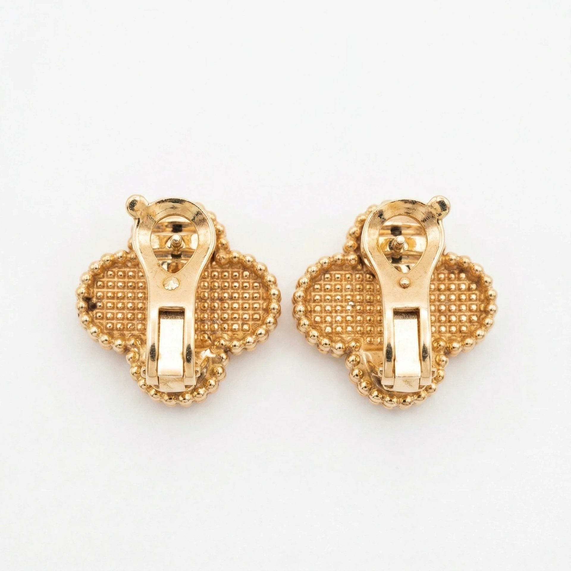 Van Cleef & Arpels Boucles d'oreilles Alhambra or