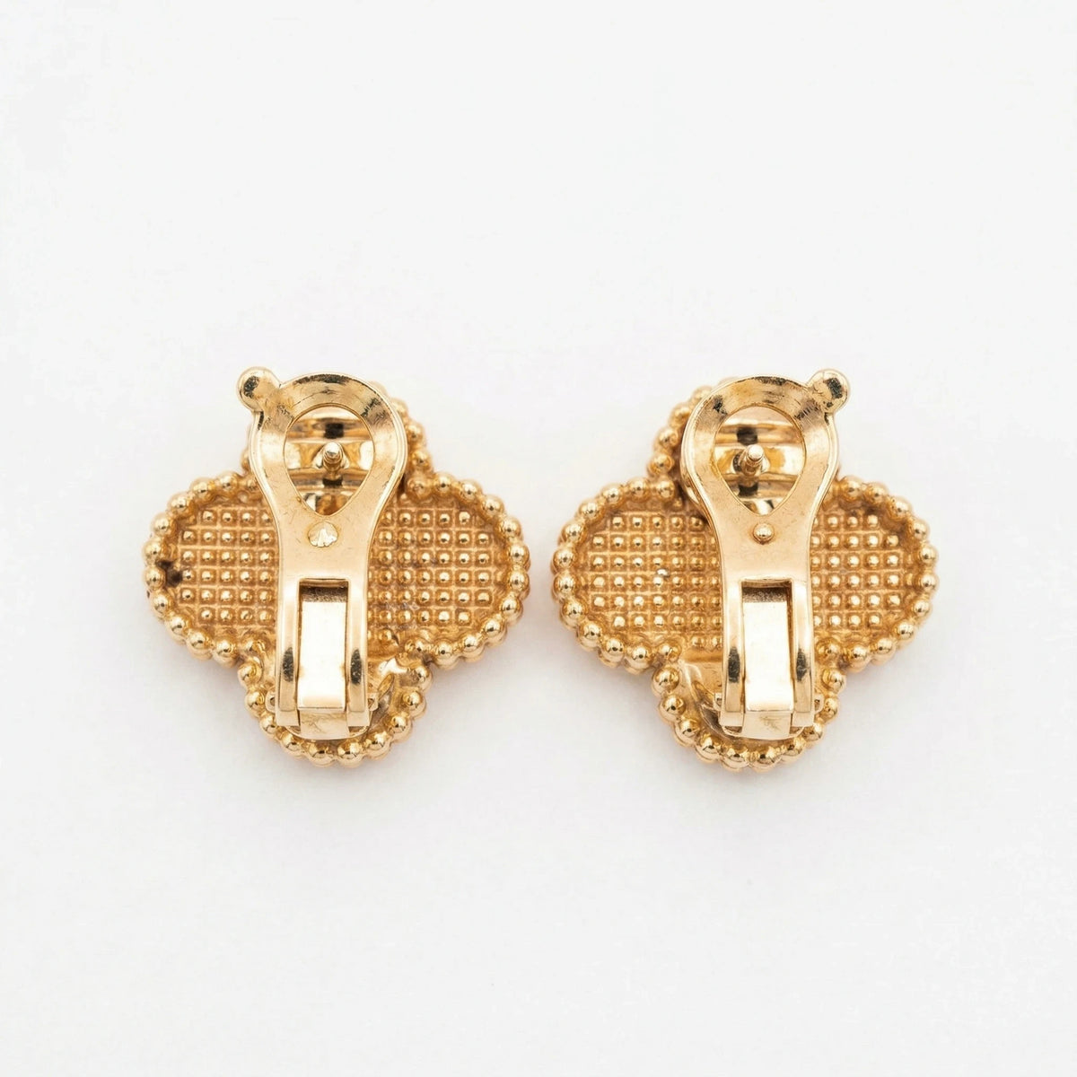 Van Cleef & Arpels Boucles d'oreilles Alhambra or