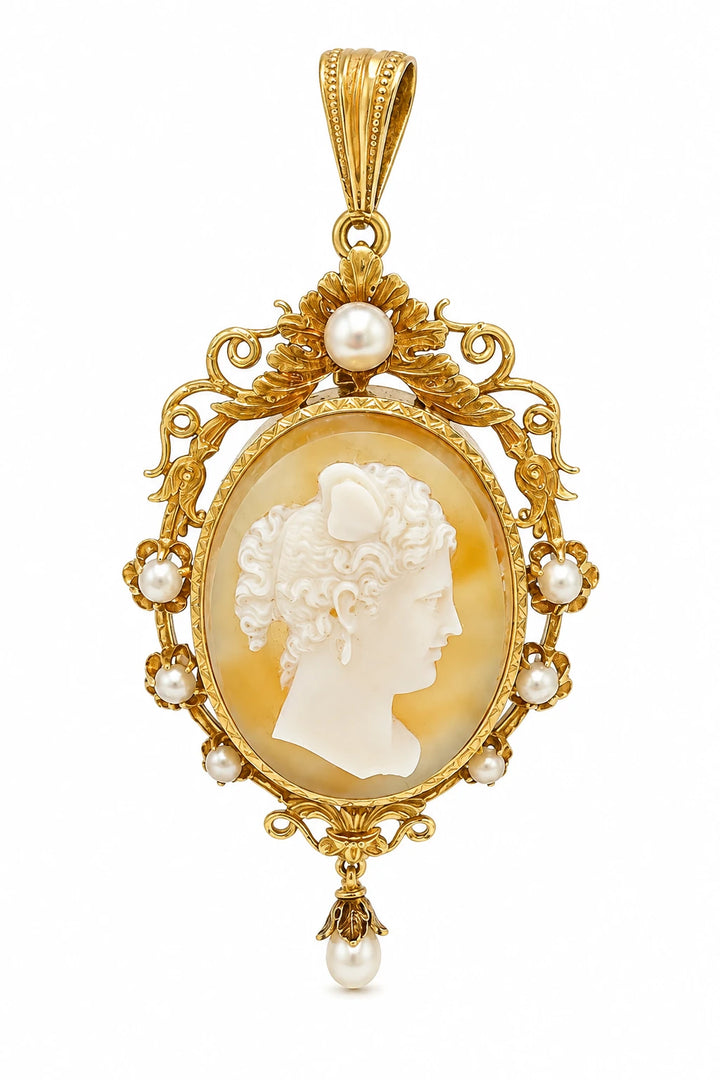 Pendentif or et Calcedoine