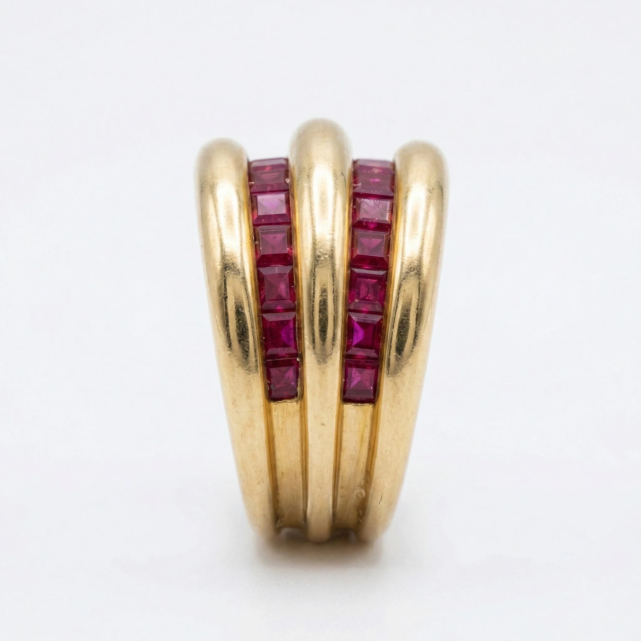 Bague Or jaune et Rubis