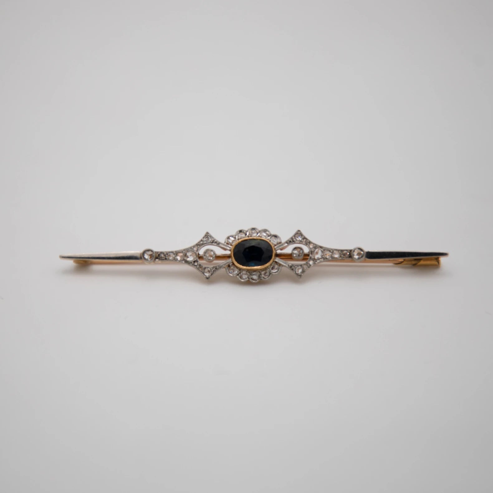 Broche Platine et Pierre