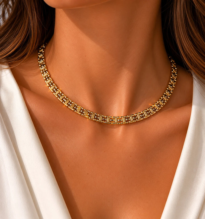 Collier or