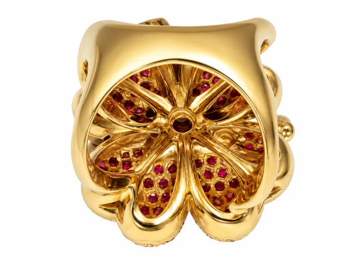 Bague or et rubis pavage