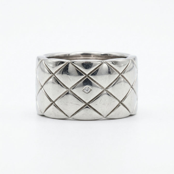 Chanel Bague Matelassé Or blanc