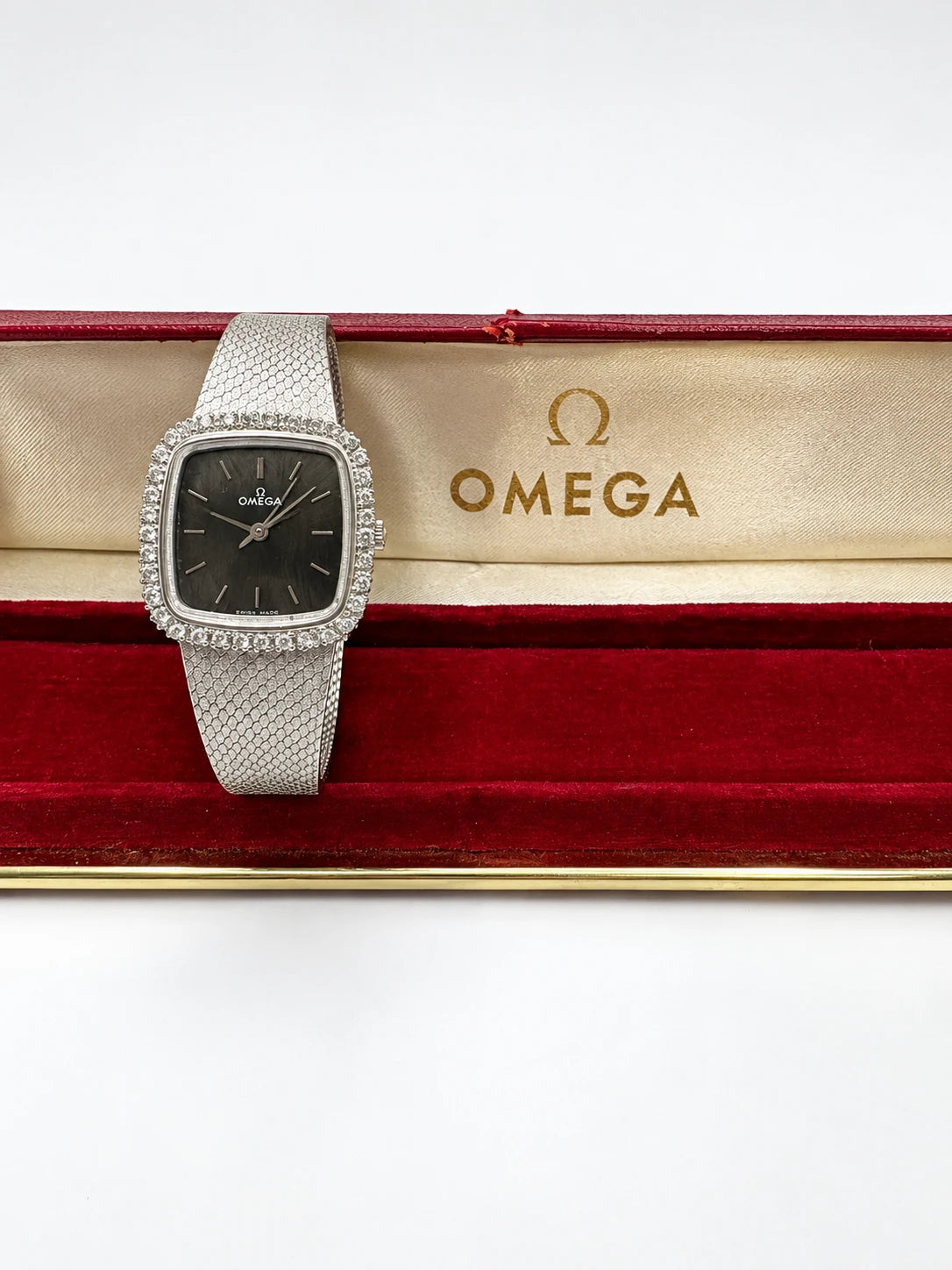 Montre Omega de soirée