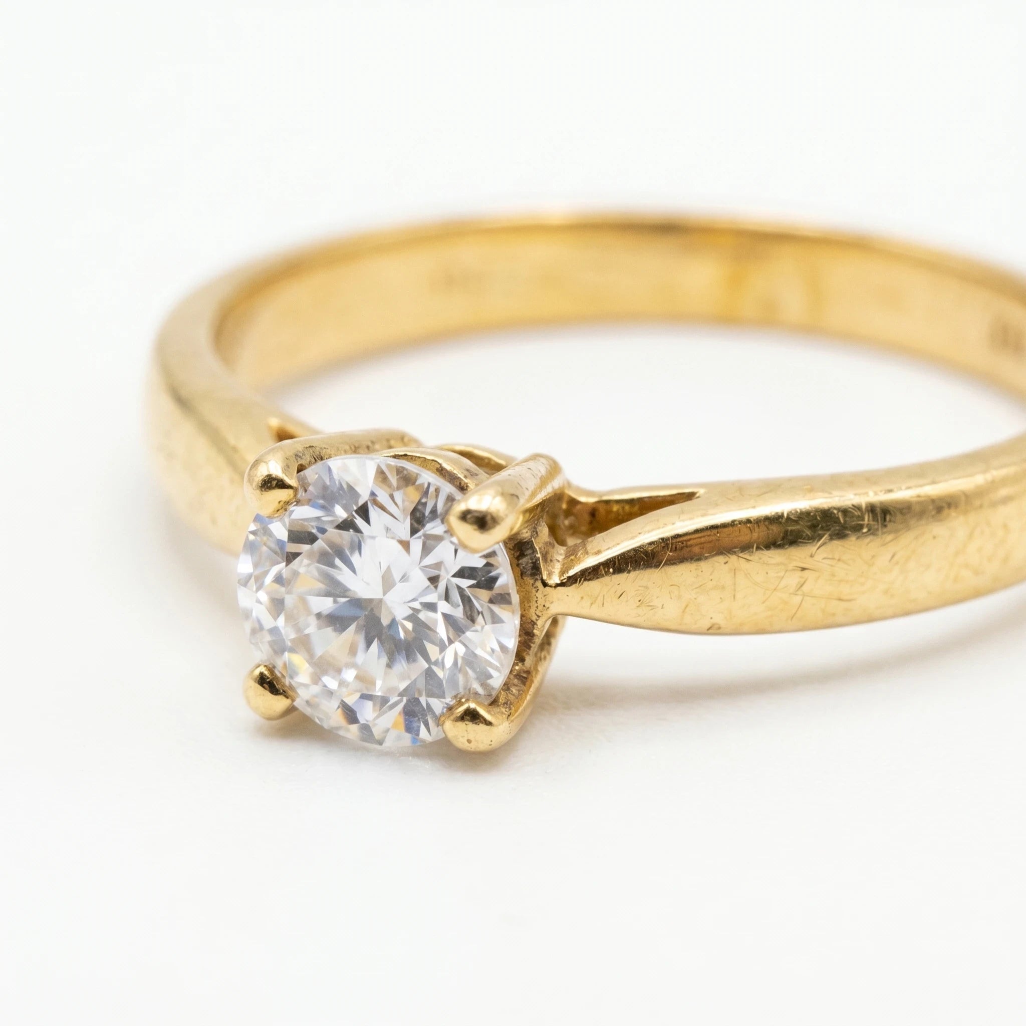 Bague Or jaune et Diamant