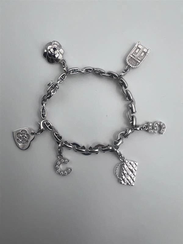 Chanel Bracelet Camelia or