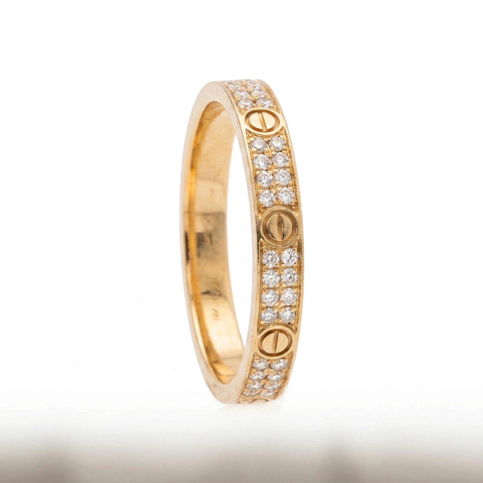 Cartier Bague Love or et Diamant pavage