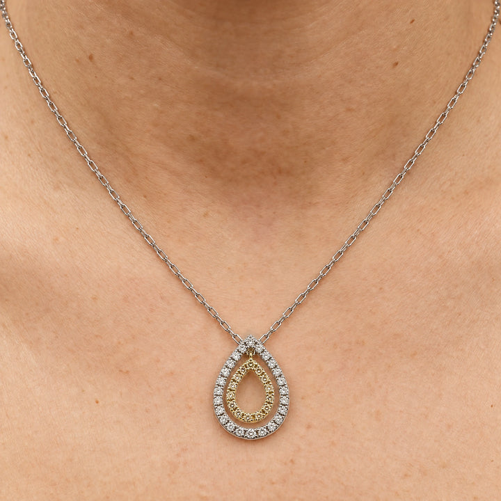 Collier or et Diamant pavage