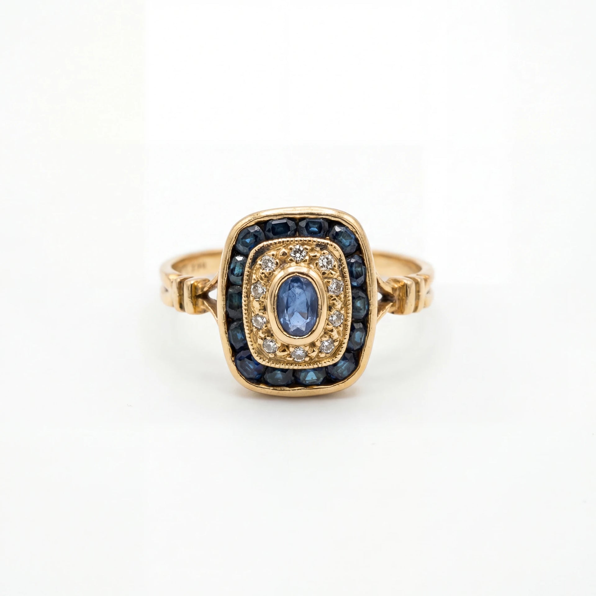 Bague Or jaune et Saphir