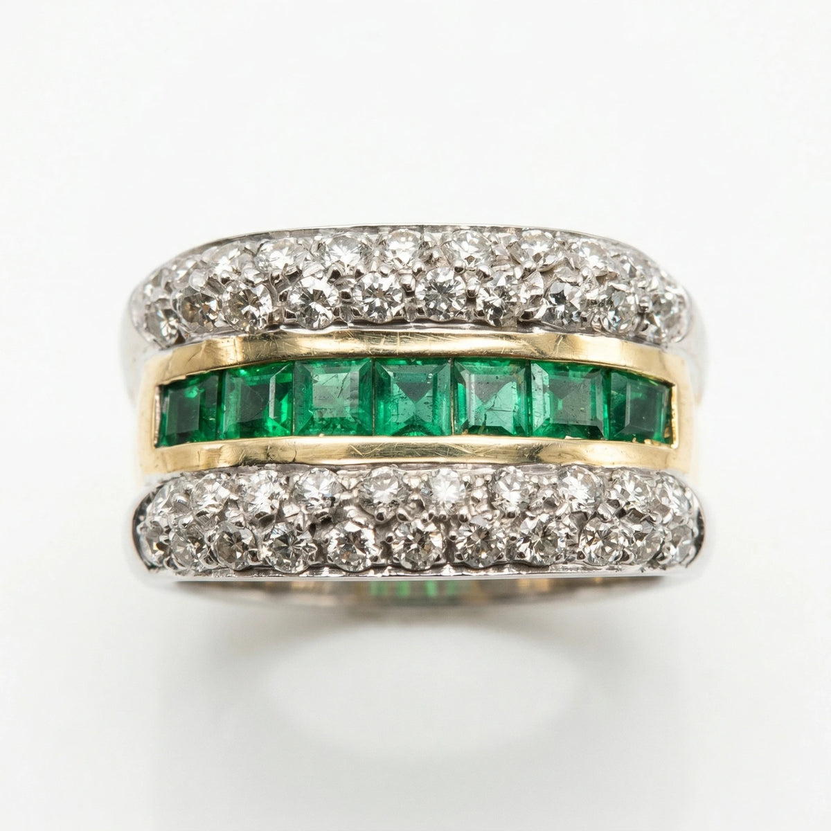 Bague or et Émeraude