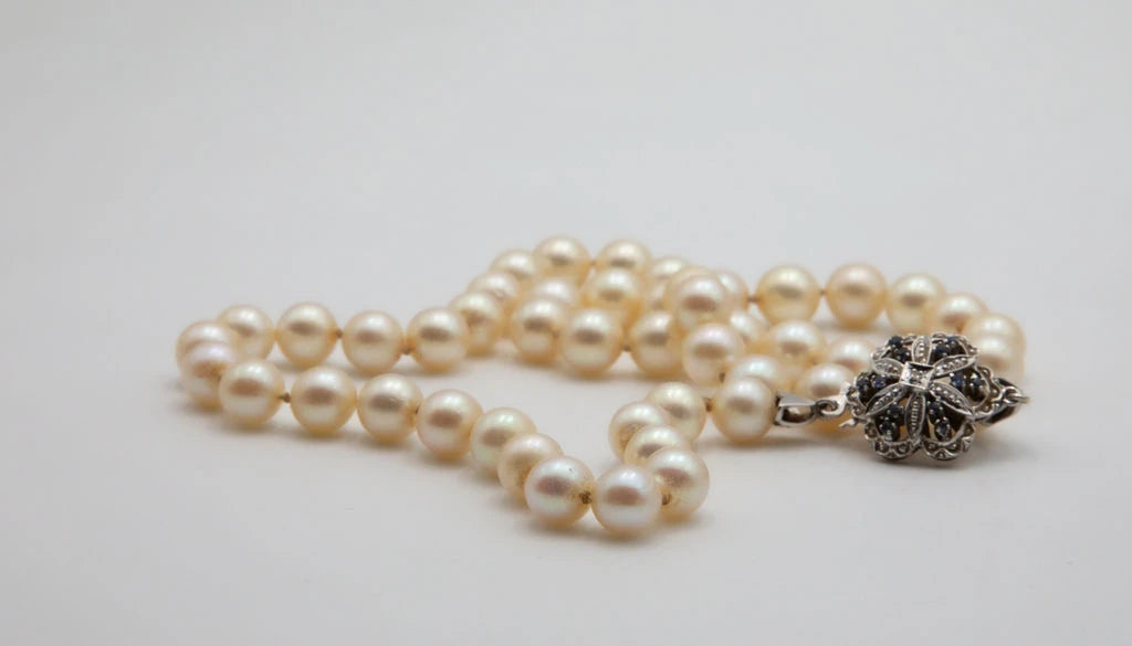 Collier Or gris et Perle