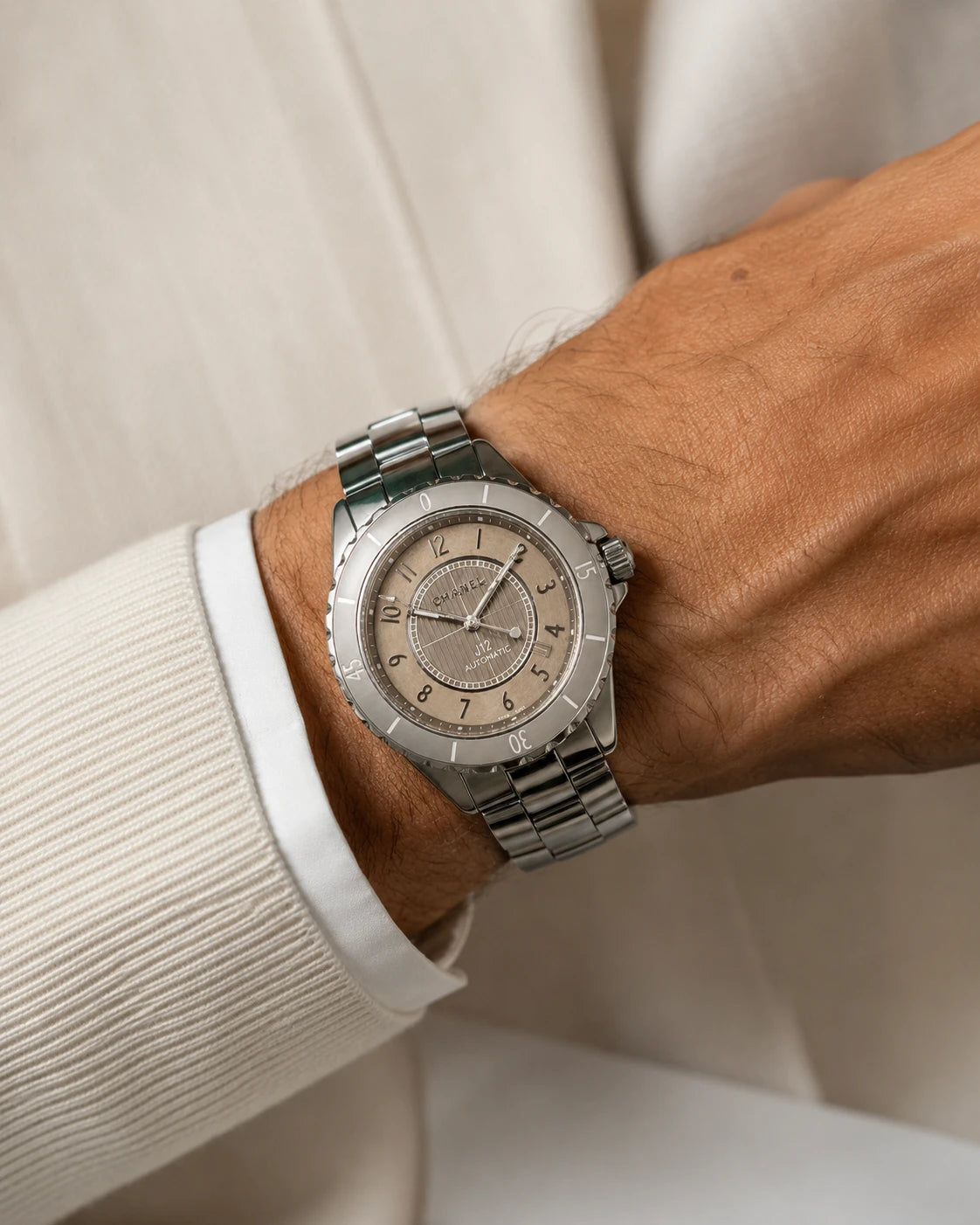 Montre Chanel J12