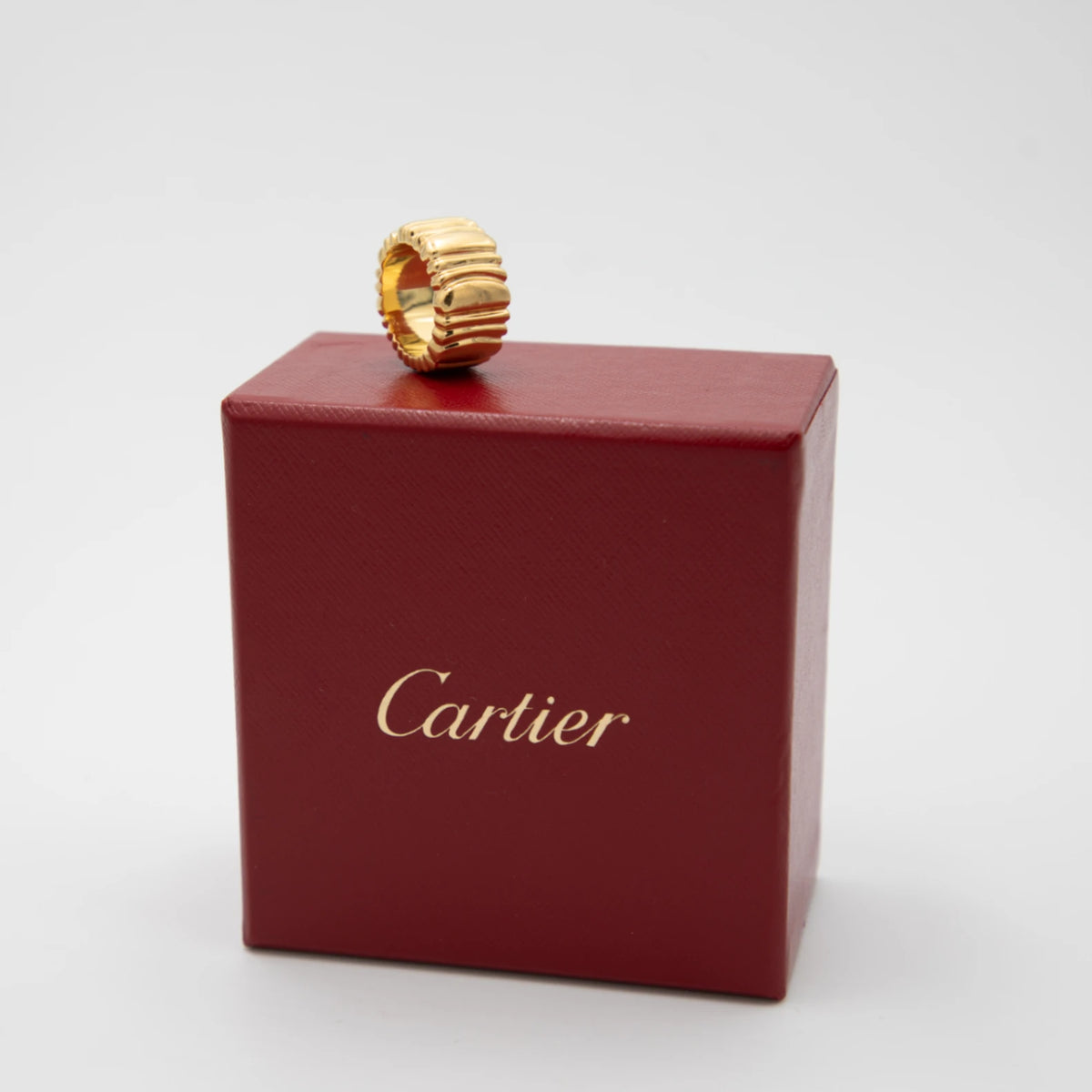 Cartier Bague Casque or