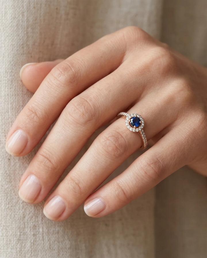 April by Bague or et Saphir