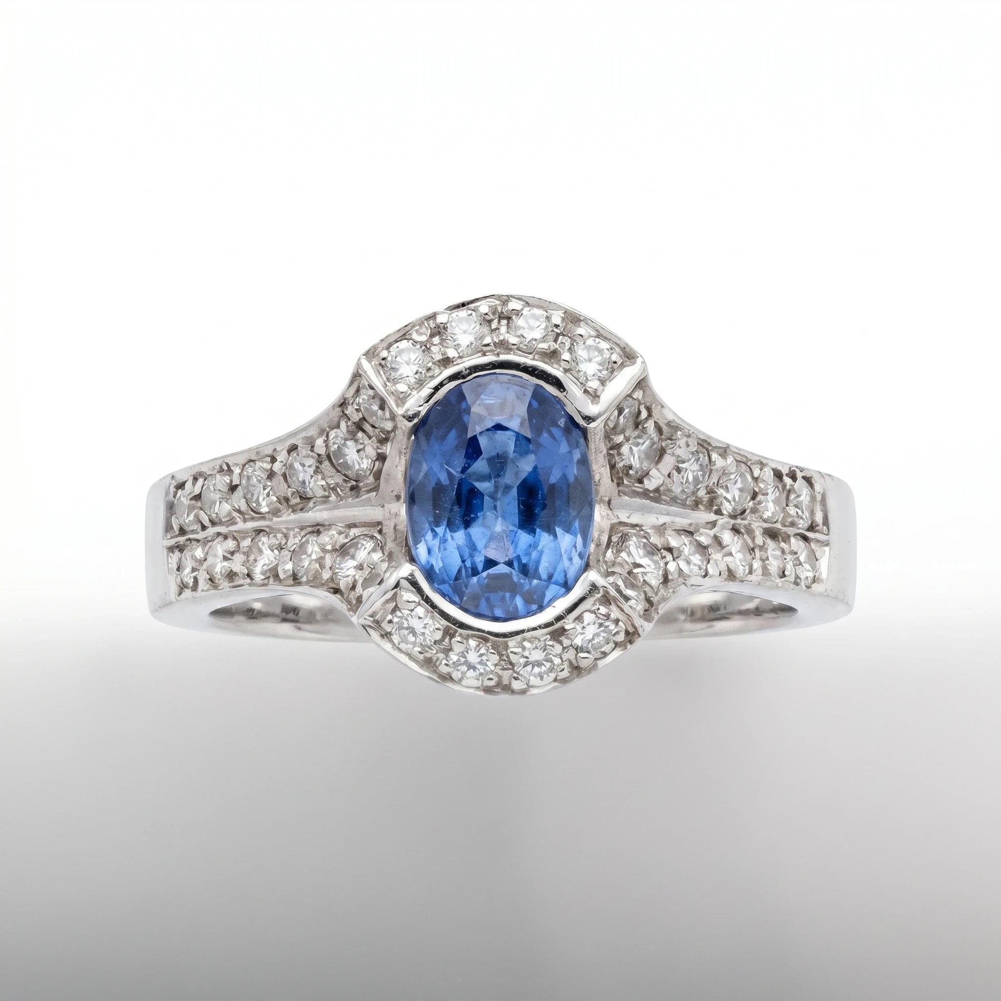 Bague Or blanc et Saphir