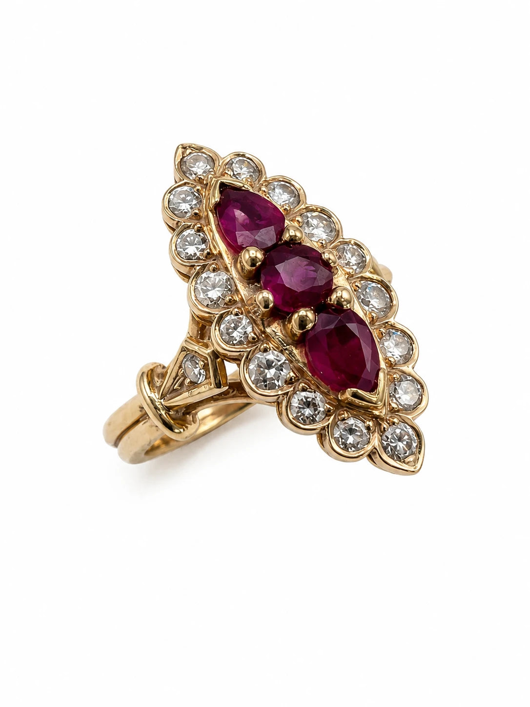 Bague Or jaune et Rubis