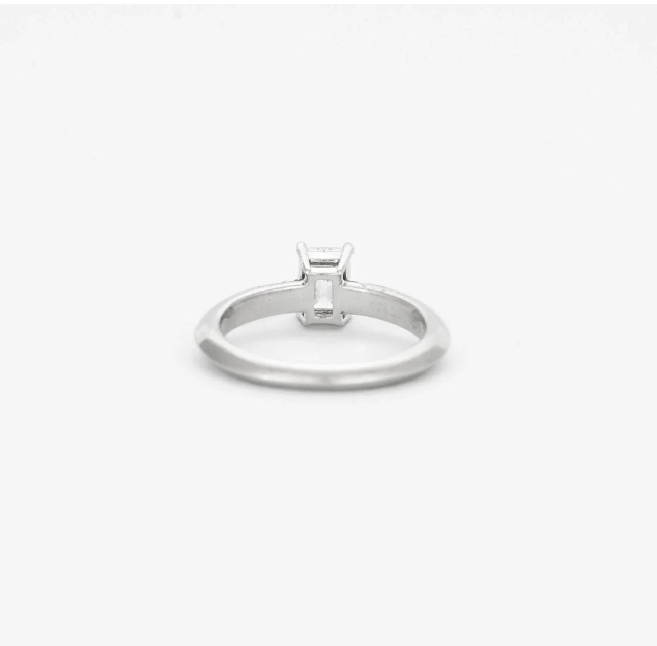 Tiffany & Co. Bague Solitaire Platine et Diamant
