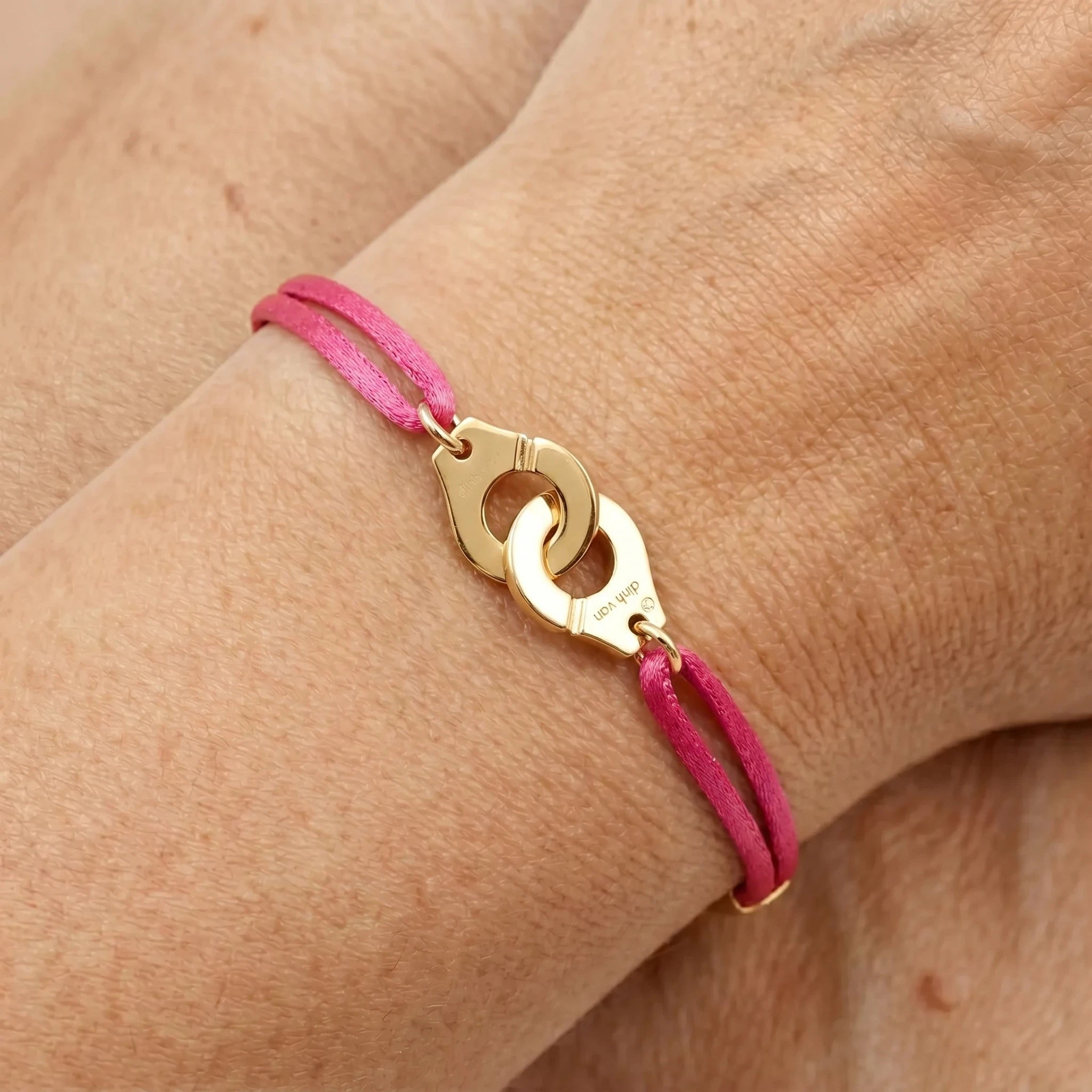 Dinh van Bracelet Menottes R10 Or jaune