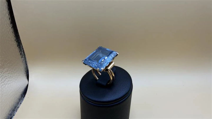Bague Or jaune et Topaze
