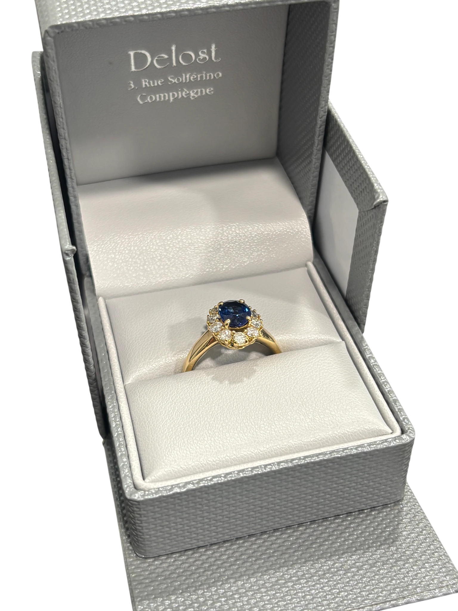 Bague Or jaune et Saphir
