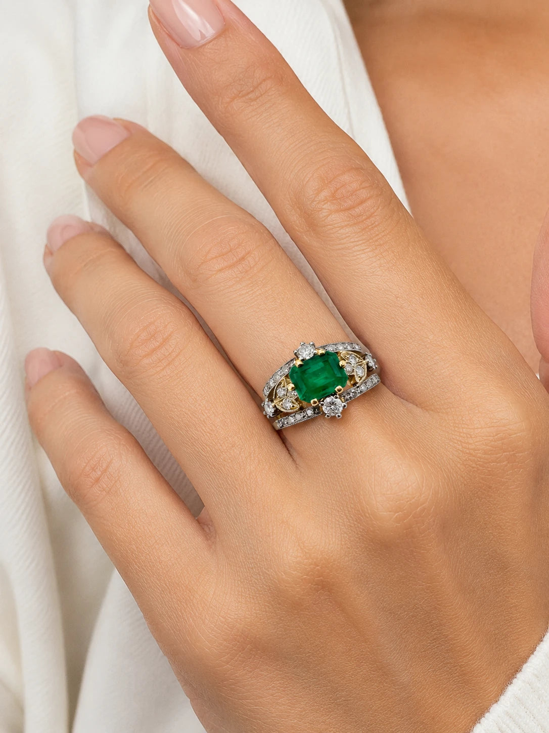 Bague or et Émeraude