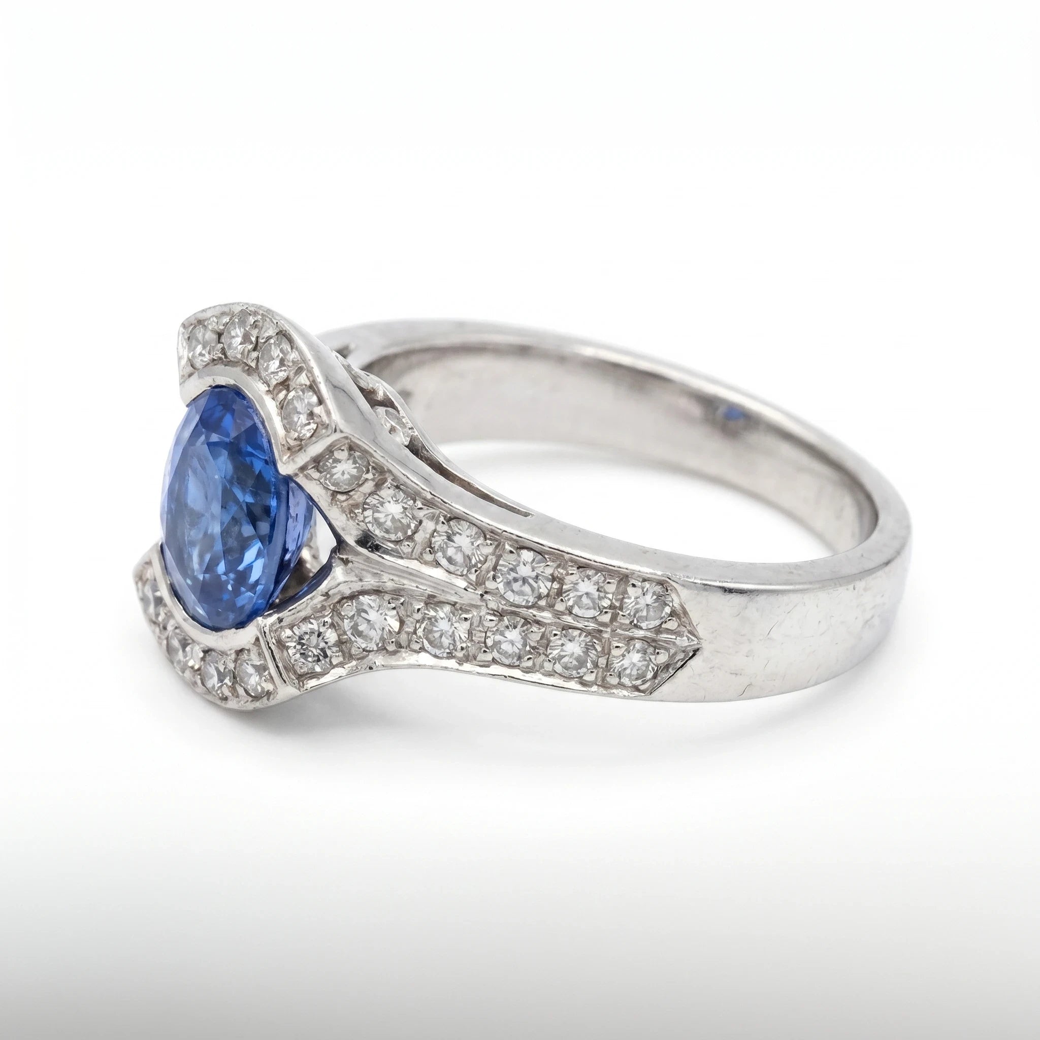 Bague Or blanc et Saphir