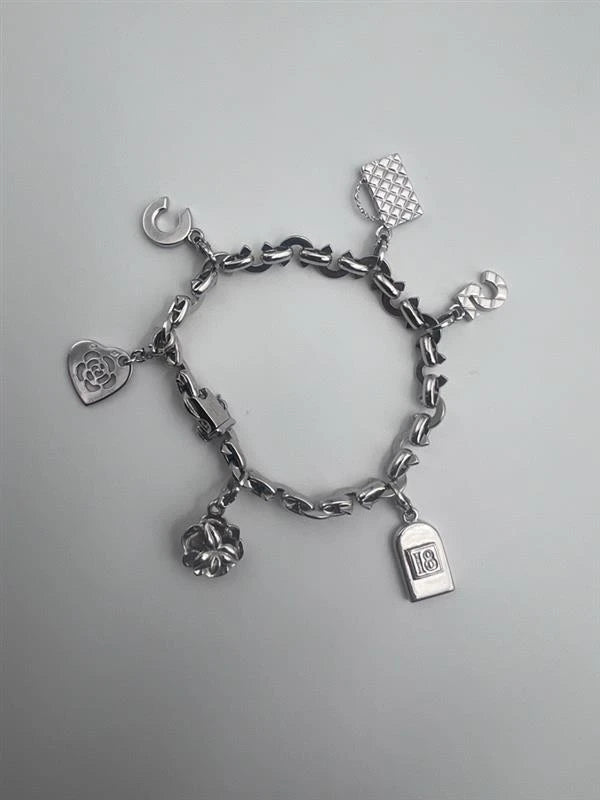 Chanel Bracelet Camellia Or blanc