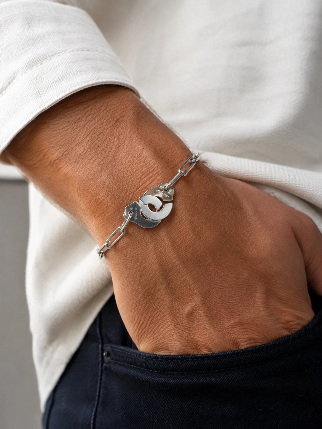 Dinh van Bracelet Menottes R12 Platine