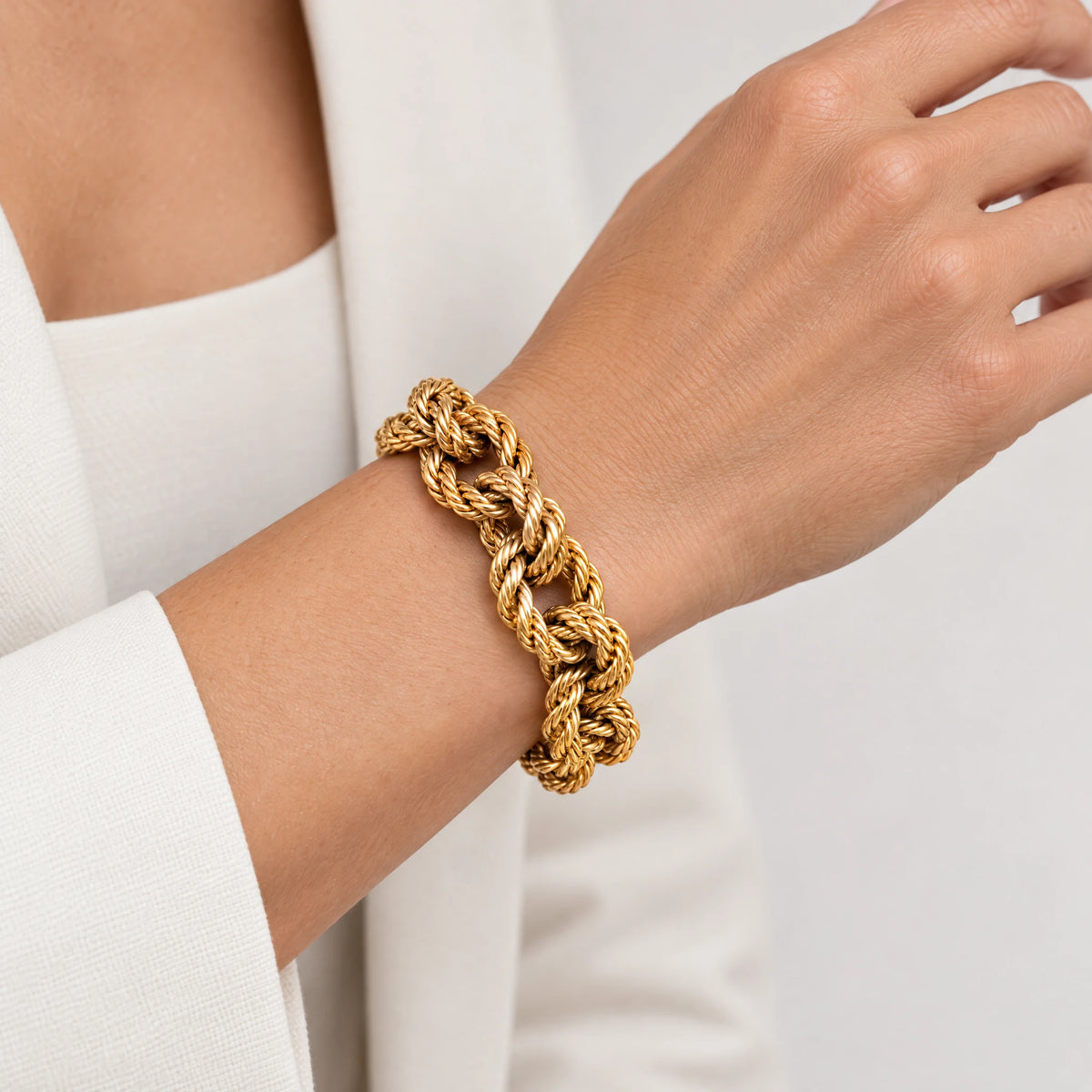Bracelet or