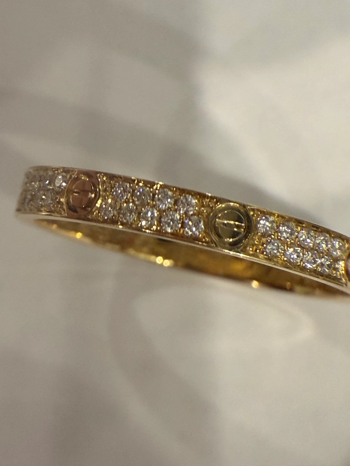 Cartier Bague Love or et Diamant pavage