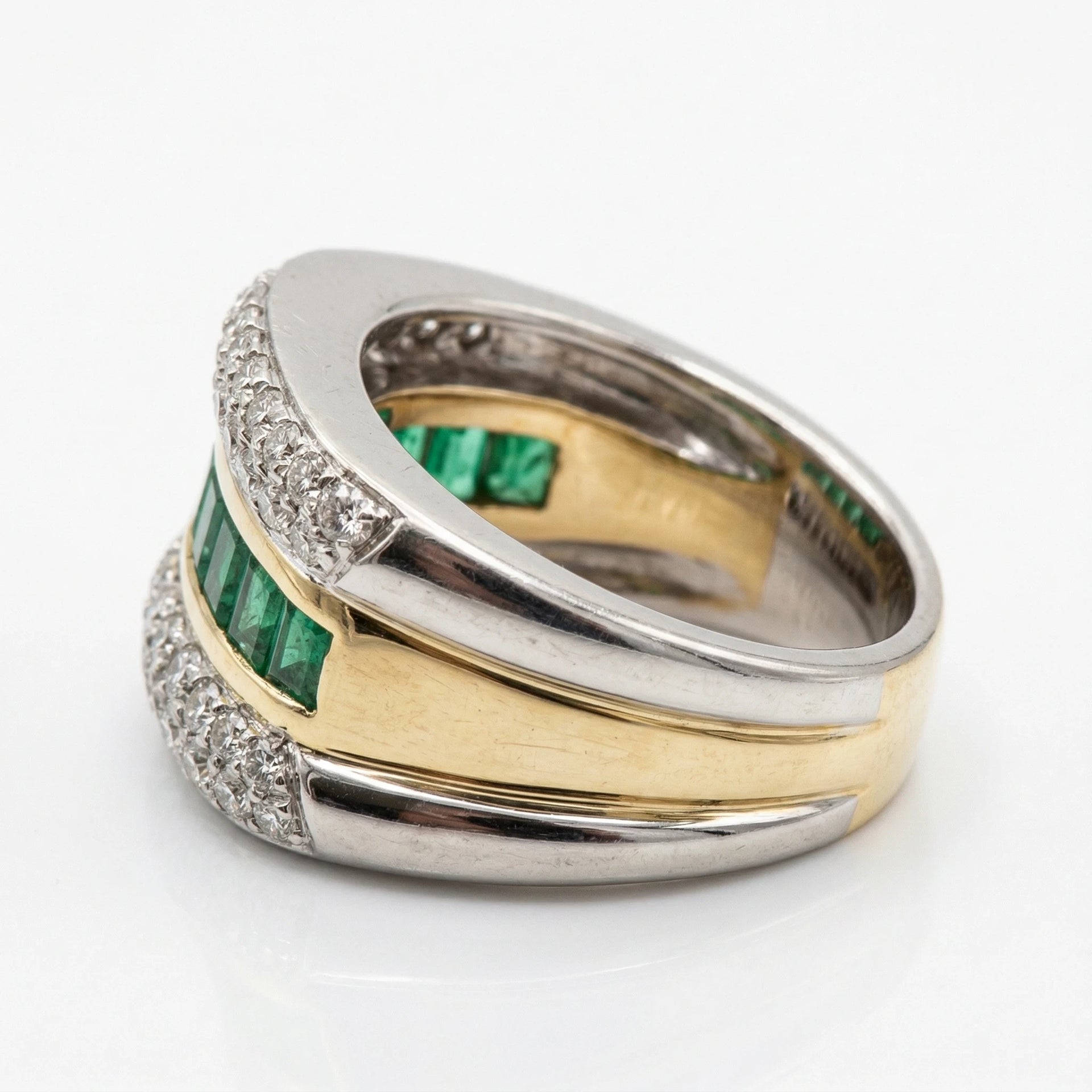 Bague or et Émeraude