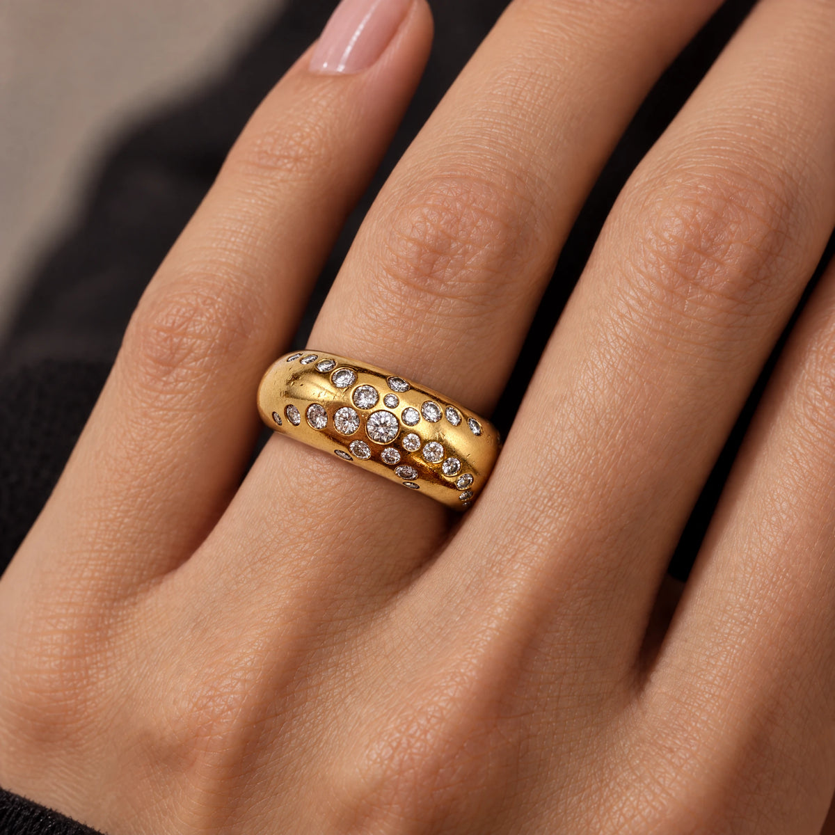 Chaumet Bague Anneau or et Diamant pavage