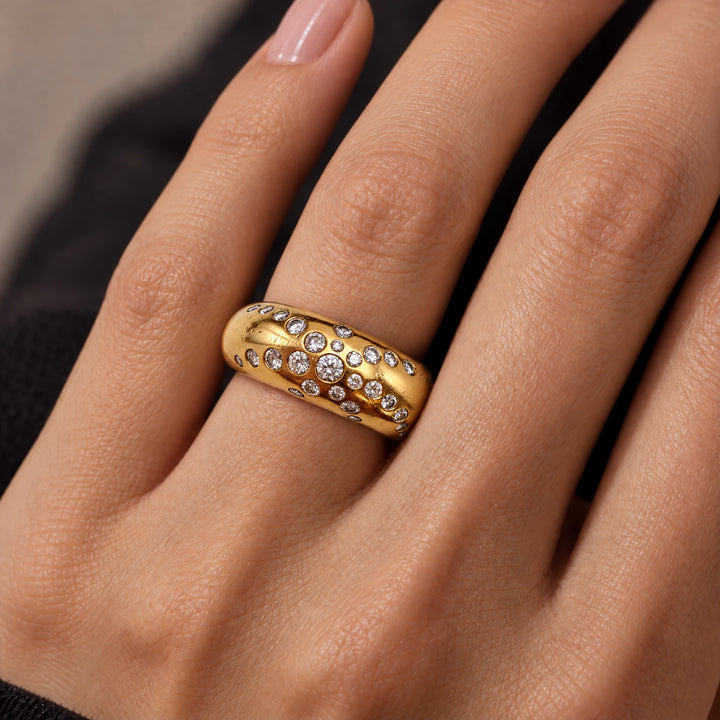 Chaumet Bague Anneau or et Diamant pavage