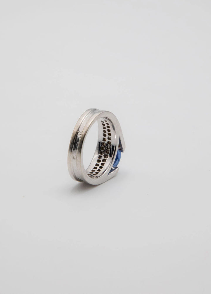 Bague Or blanc et Saphir