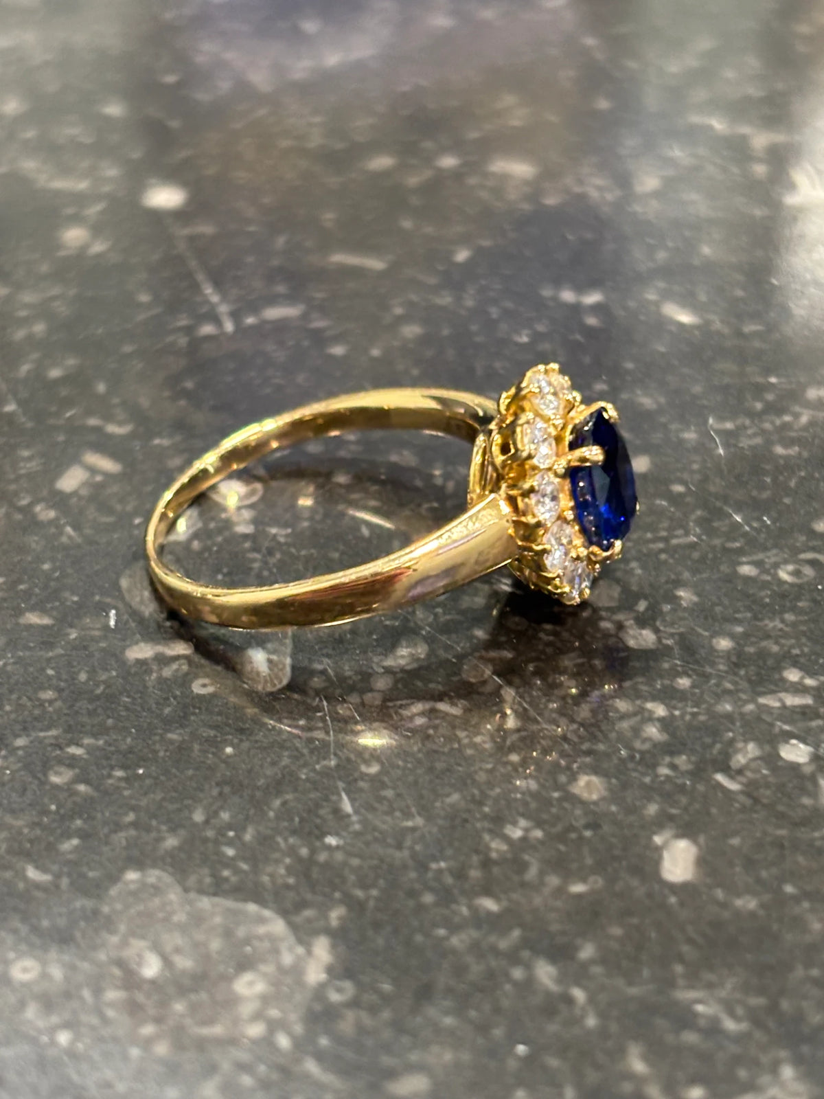 Bague or et Saphir