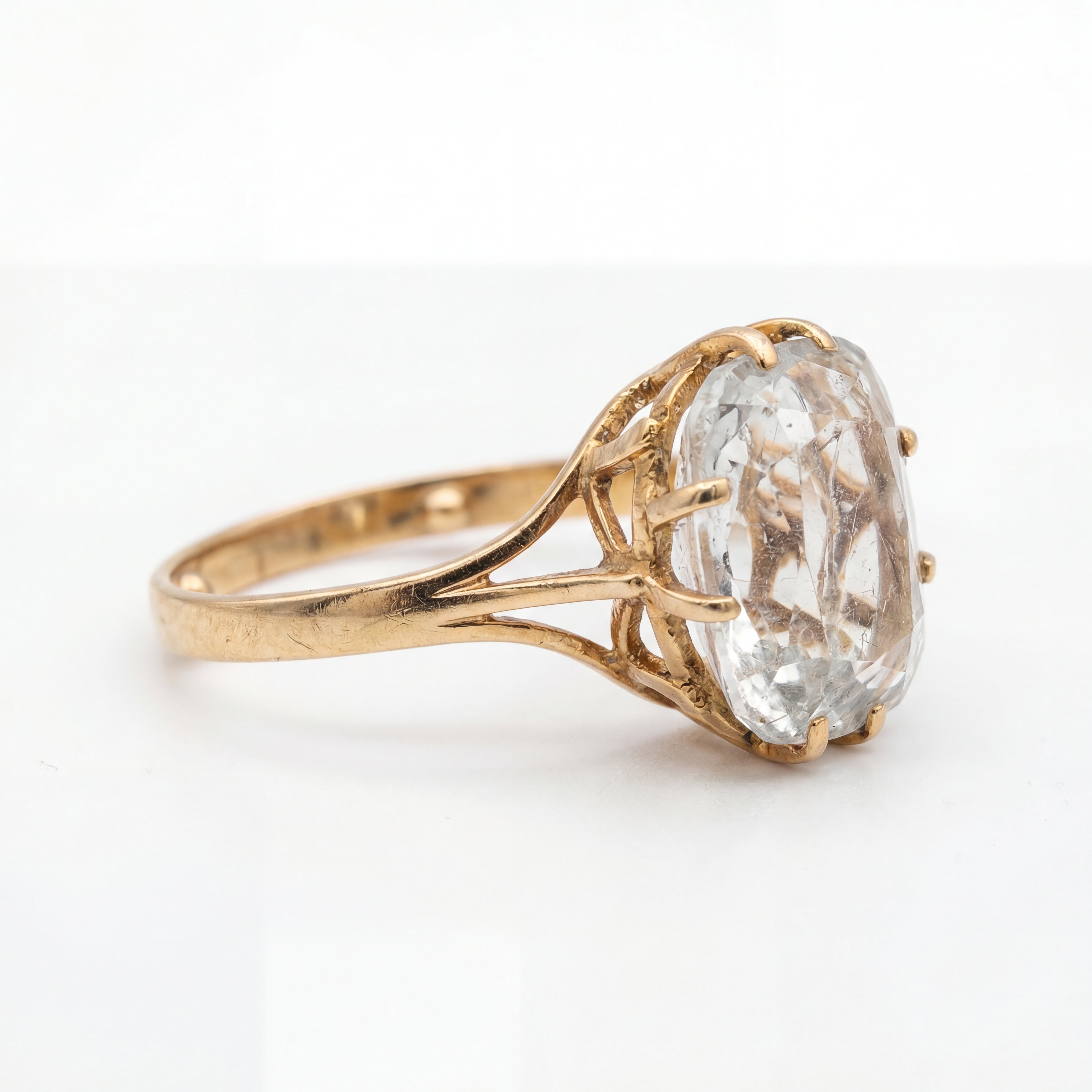 Bague Or jaune et aigue marine