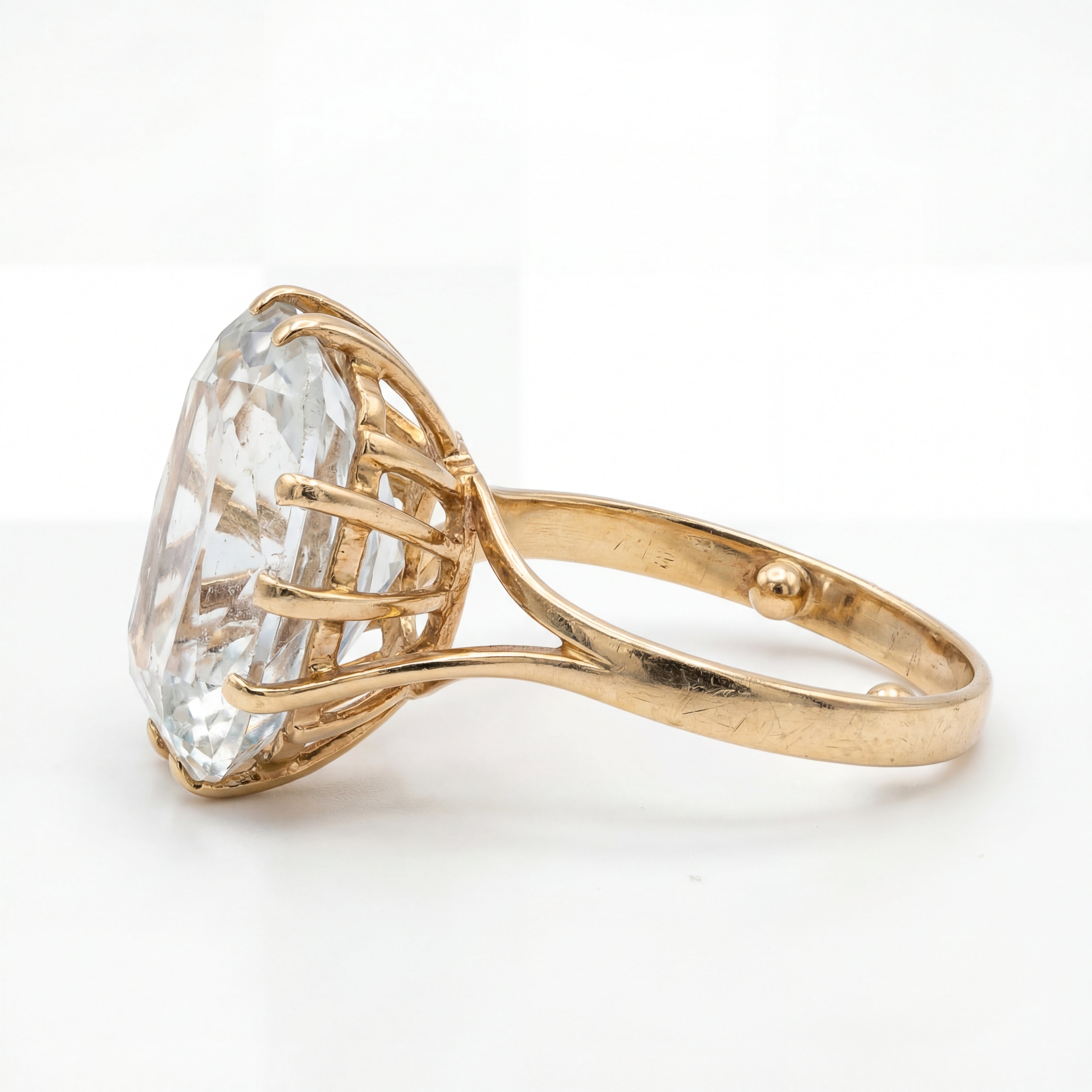 Bague Or jaune et aigue marine